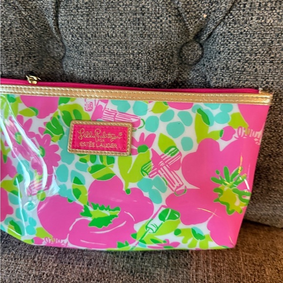 Lilly Pulitzer Vibrant Pink and Green Cosmetic Bag - Picture 4 of 5